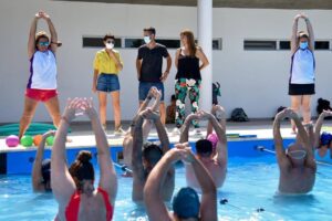 MAYRA-DIO-INICIO-AL-PROGRAMA-DE-NATACION-DE-VERANO-2022-EN-EL-POLIDEPORTIVO-MUNICIPAL