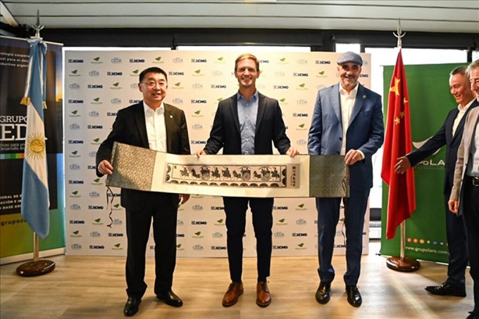 Grupo CEDA- Entre Nos Social Info