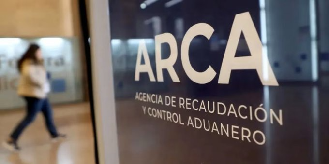 Arca- Entre Nos Social Info